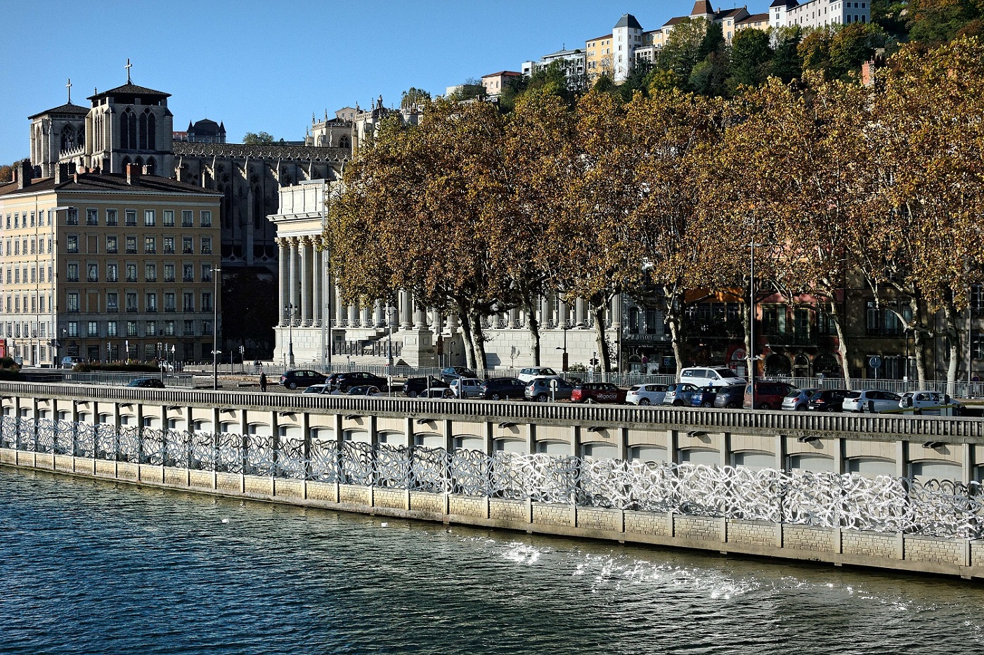 Vue de l'exposition Wall Drawings 2 - Œuvre de El Seed