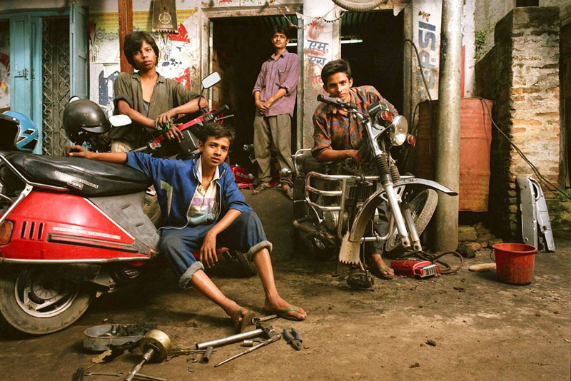 Photo de quatre personnes