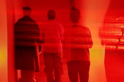 Silhouettes de dos