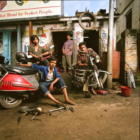 Tuomo Manninen, Motorcycle Repair Shop Kathmandu, 1995